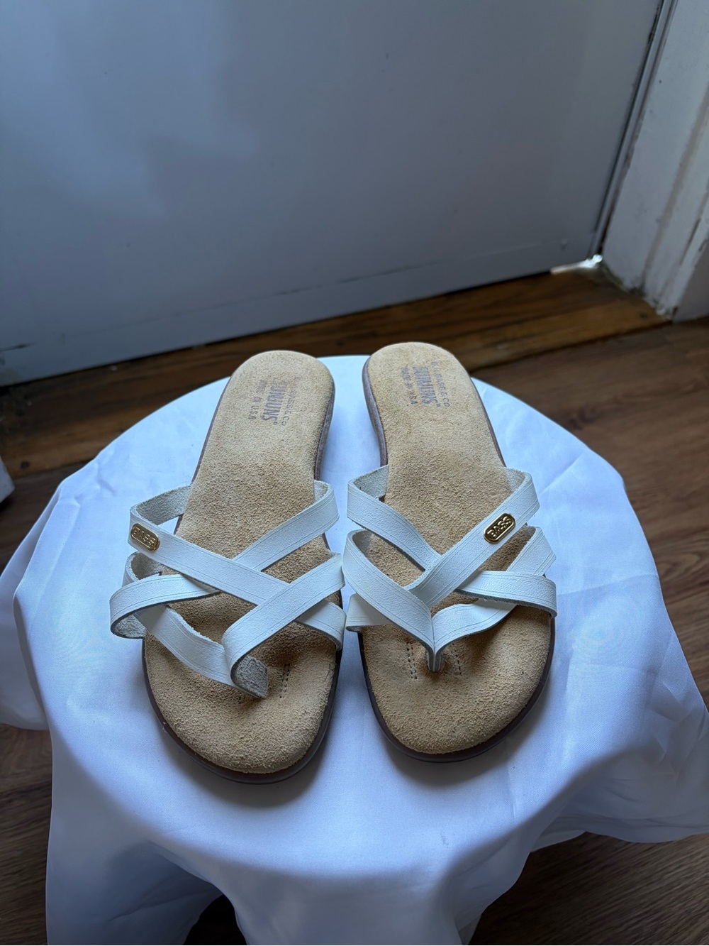 ☀️ VINTAGE Made in USA GH Bass Sunjuns White Leather Strappy Sandals 6.5